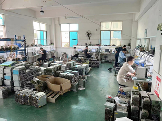 Shengzhen Xinlian Wei Technology Co., Ltd ligne de production en usine